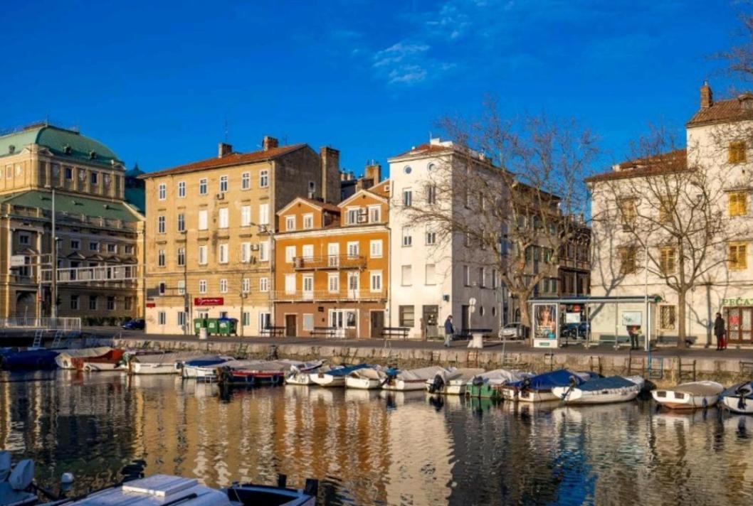 Appartement In The Centar Of Rijeka Extérieur photo